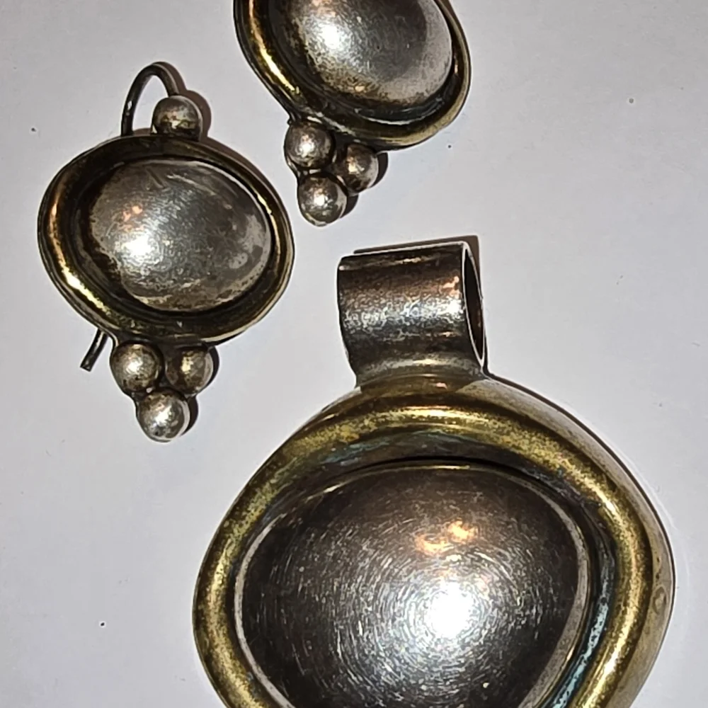Taxco Silver and Gold Earrings - Picture 3 of 7